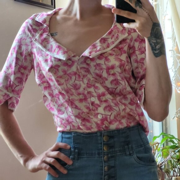 Isabelle elie boutique silk floral pink and white loose fit blouse - size small - Picture 1 of 6